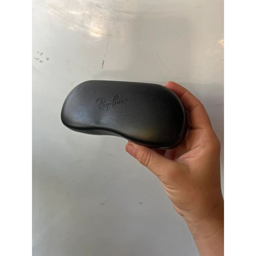 Sunglasses case